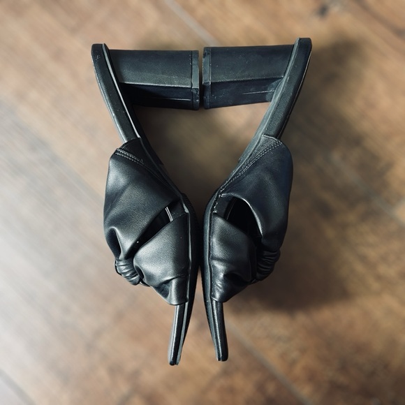 TORRID Soft Knot Square Heels • Size 10WW • Women - Picture 4 of 10